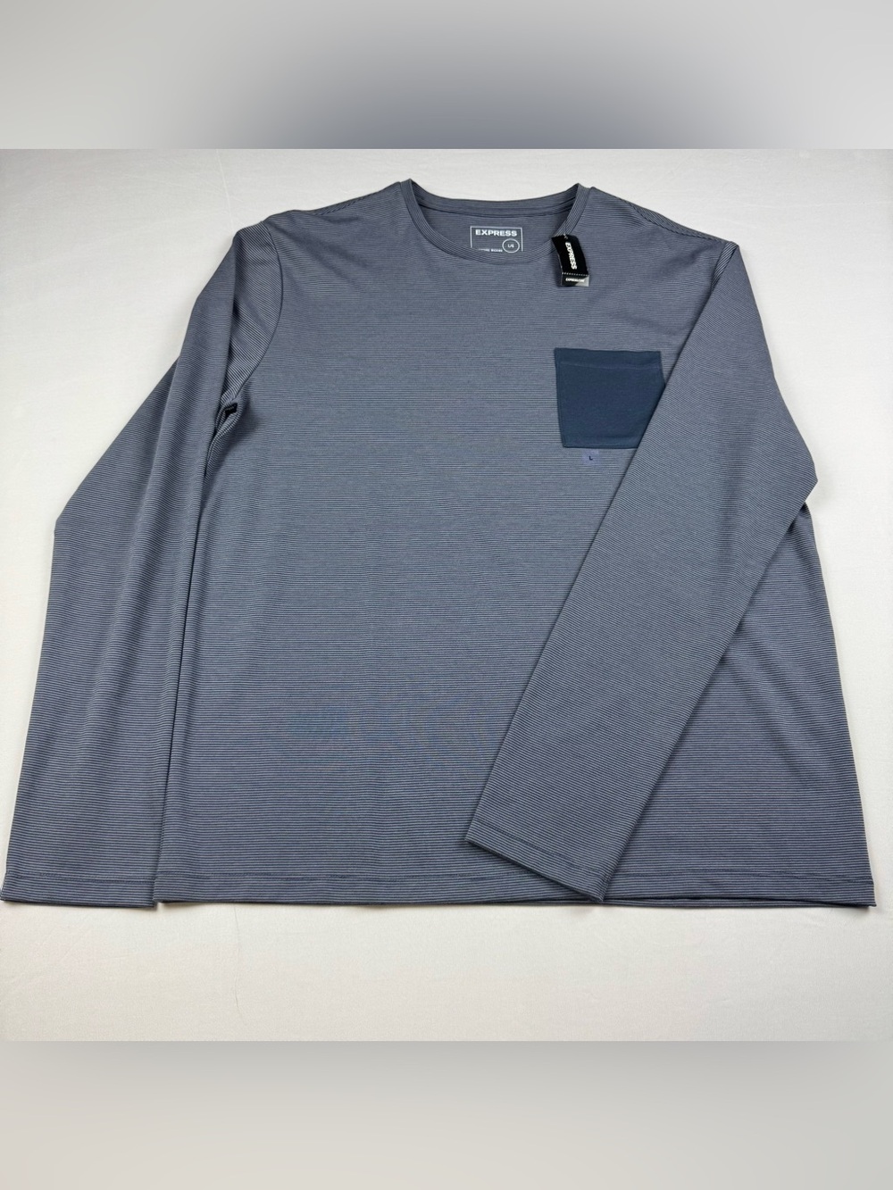 EXPRESS Men’s Long Sleeve T-Shirt Blue NEW